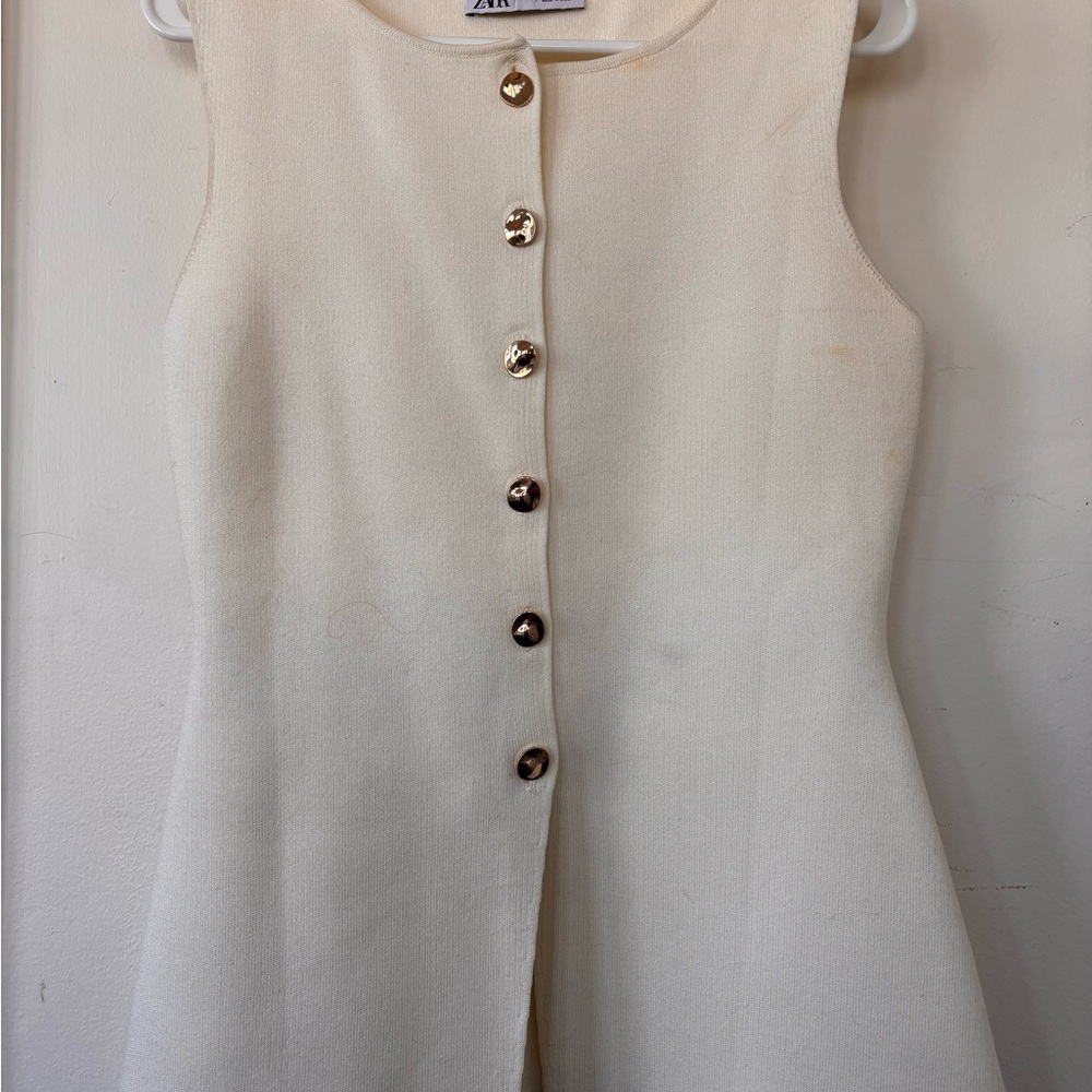 Zara Cream Sleeveless Knit with Gold Buttons